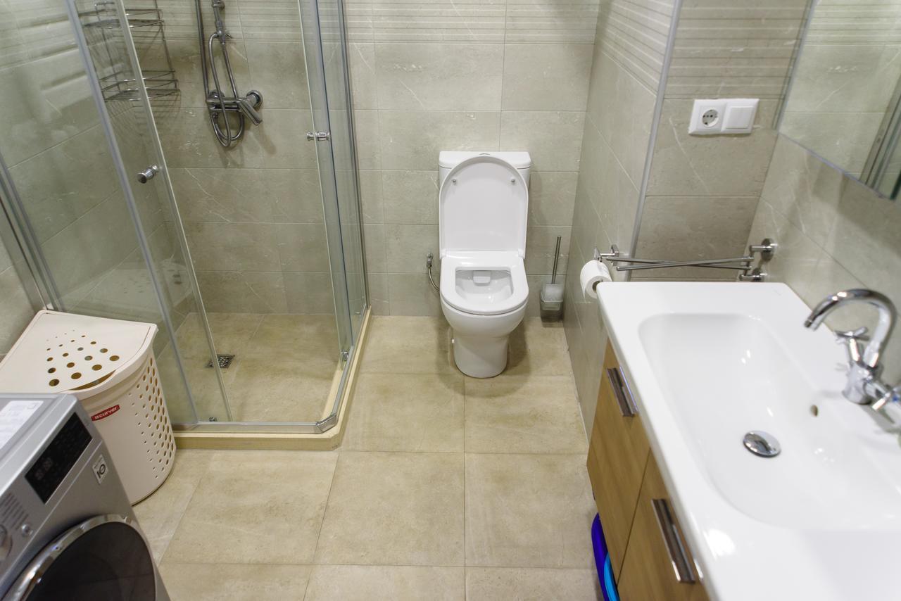 Boulevard Apartment Batumi Esterno foto
