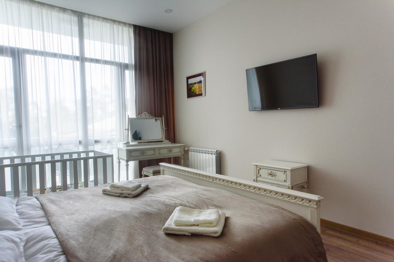 Boulevard Apartment Batumi Esterno foto