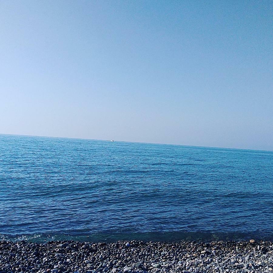 Boulevard Apartment Batumi Esterno foto